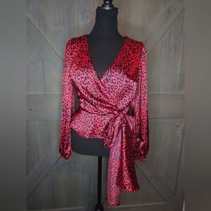 Lily White Cheetah Print Blouse sz Large